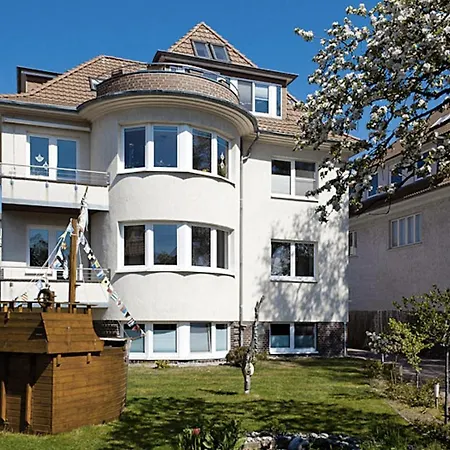 Warnemuende Apartment *